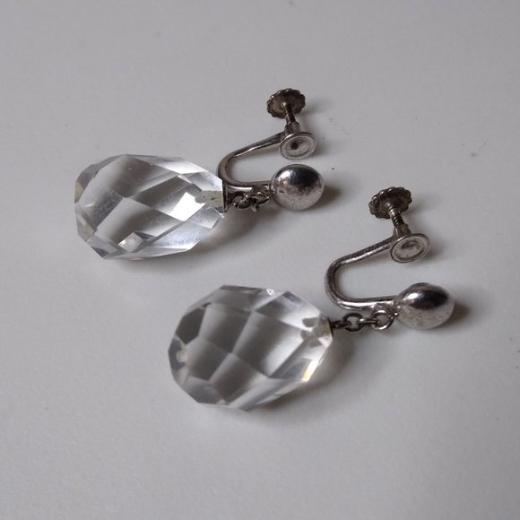 Vintage Clear Glass Bead Screw On Earrings - Picture 1 of 13